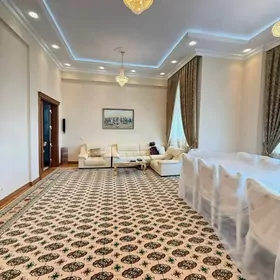 ЧЕХОВА 4 ком 5 этаж 180м2