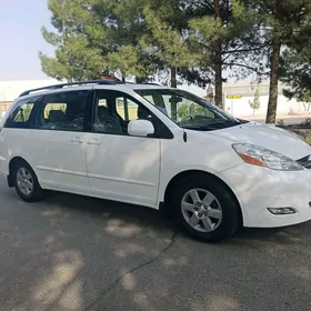 Toyota Sienna 2007