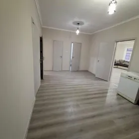 8МКР ЭЛИТКА 2 ком 90м2