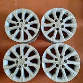 Diska Toyota Camry