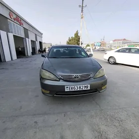 Toyota Camry 2005