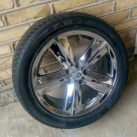 225/50 R17 Westlake