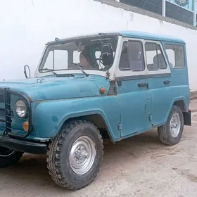 UAZ 469 2002