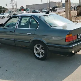 BMW 520 1989