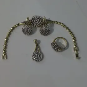 Bijuteriya komplekt