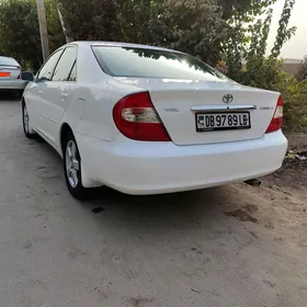 Toyota Camry 2002