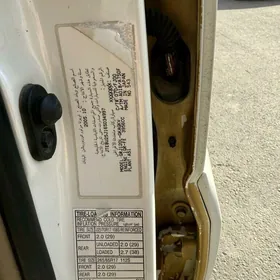 Toyota Land Cruiser Prado 2005