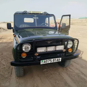 UAZ 469 1994