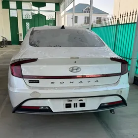 Hyundai Sonata 2021