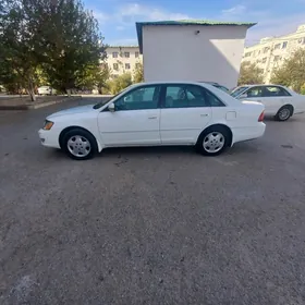 Toyota Avalon 2001