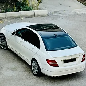 Mercedes-Benz C350 2008