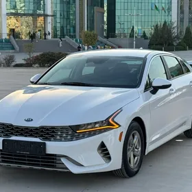 Kia K5 2021