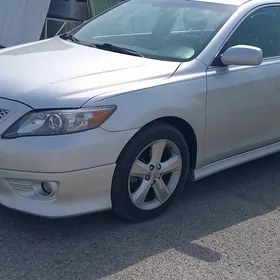 Toyota Camry 2011