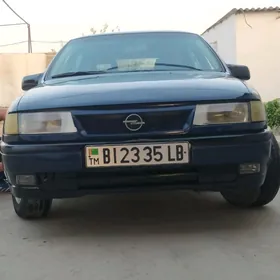 Opel Vectra 1989