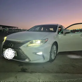 Lexus ES 350 2015