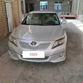 Toyota Camry 2011