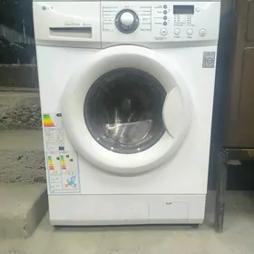 LG
