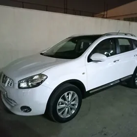 Nissan Qashqai 2013