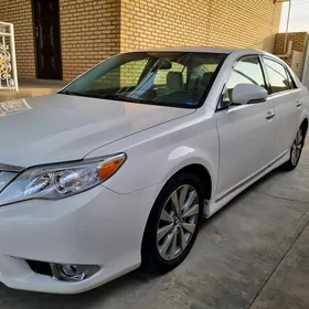Toyota Avalon 2011