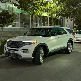 Ford Explorer 2021