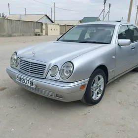 Mercedes-Benz E320 1997
