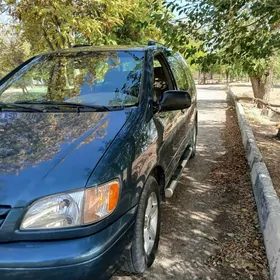 Toyota Sienna 2001