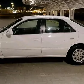 Toyota Camry 1998