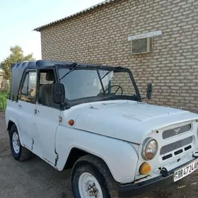 UAZ 469 1988