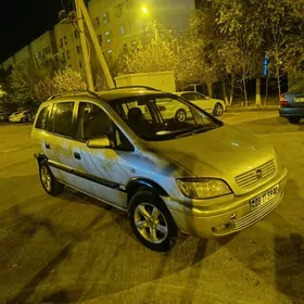 Opel Zafira 2002