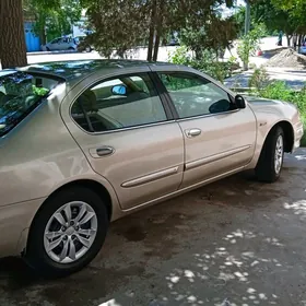 Nissan Maxima 2001