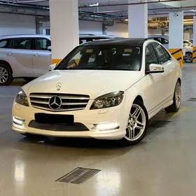 Mercedes-Benz C300 2008