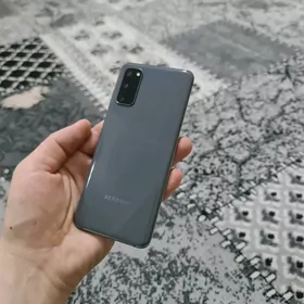 Samsung S20 8/128