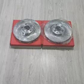 Tarmaznoý disk BMW X5 E70 öňi