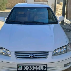 Toyota Camry 1998
