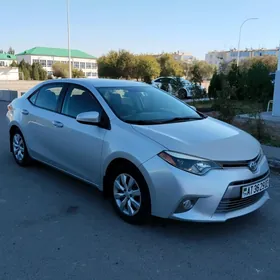 Toyota Corolla 2015