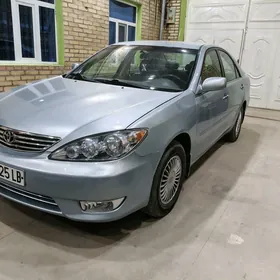 Toyota Camry 2005
