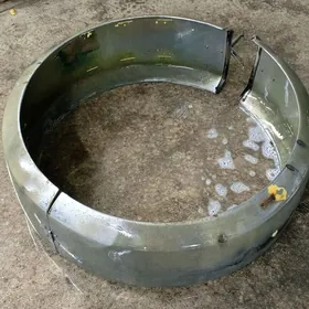 Prada zapaskan daşy