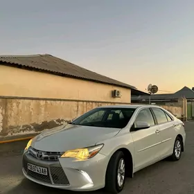 Toyota Camry 2017