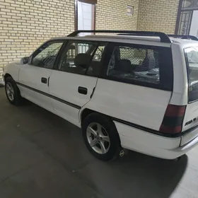 Opel Astra 1992