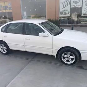 Toyota Avalon 1999