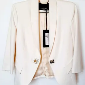 Пиджак НОВЫЙ TÄZE