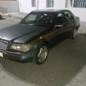 Mercedes-Benz C-Class 1994
