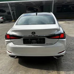 Lexus ES 350 2019