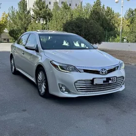 Toyota Avalon 2013