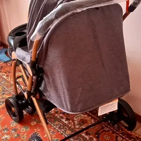 Коляска для детей