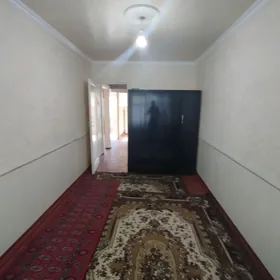 Satlyk 2 nji etaj 2 komnat jaý 3 mkr