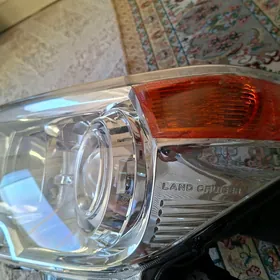 land kruzer 200 cyralary