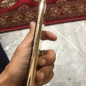 İPHONE  XC İPHONE 8