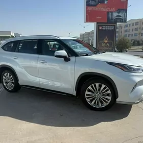 Toyota Highlander 2020