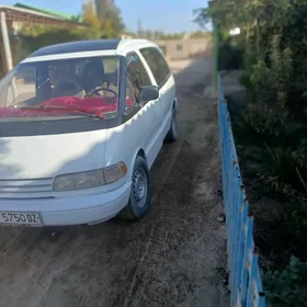 Toyota Previa 1993